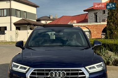 Внедорожник / Кроссовер Audi Q5 2017 в Одессе