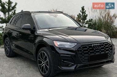 Позашляховик / Кросовер Audi Q5 2020 в Луцьку