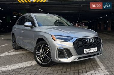 Внедорожник / Кроссовер Audi Q5 2020 в Киеве