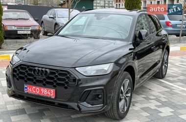 Внедорожник / Кроссовер Audi Q5 2021 в Киеве