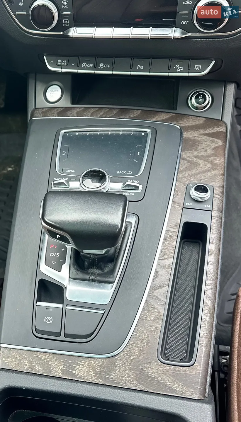 2017 Audi Q5 - мініатюра 12
