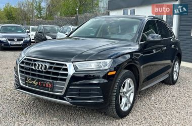 Внедорожник / Кроссовер Audi Q5 2019 в Одессе