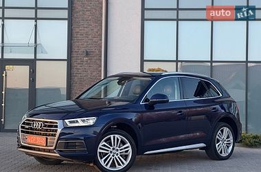 Позашляховик / Кросовер Audi Q5 2018 в Тернополі