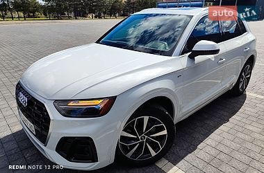 Внедорожник / Кроссовер Audi Q5 2024 в Львове