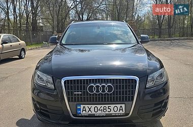 Внедорожник / Кроссовер Audi Q5 2009 в Каменец-Подольском