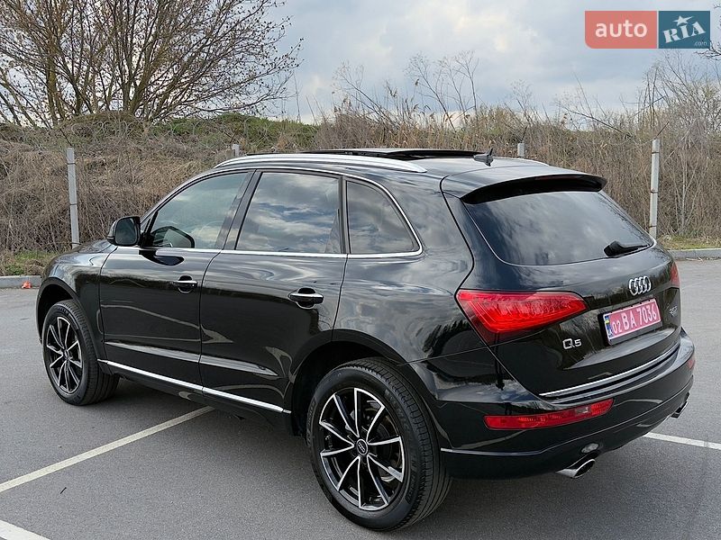 Внедорожник / Кроссовер Audi Q5 2015 в Виннице