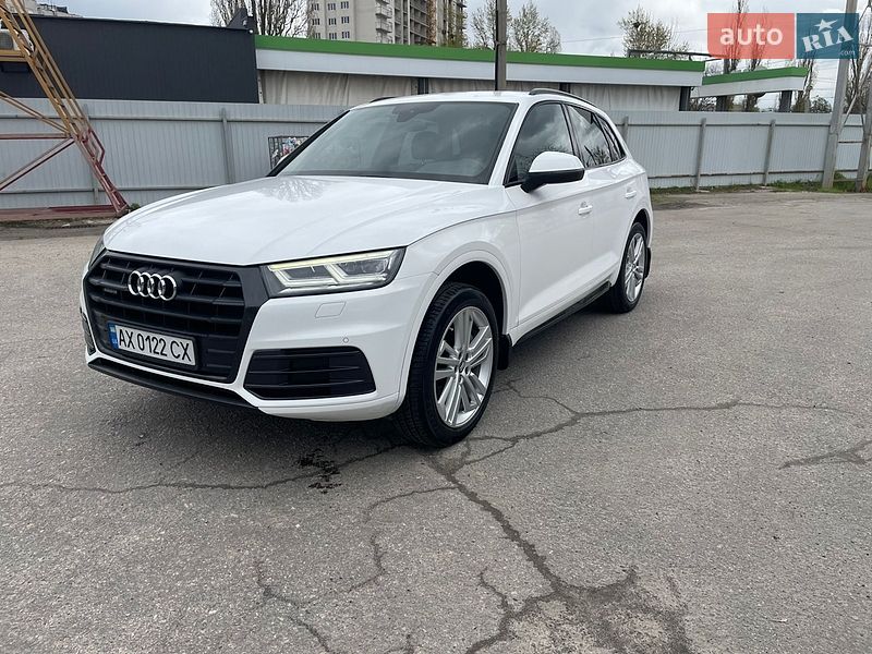 Внедорожник / Кроссовер Audi Q5 2017 в Харькове