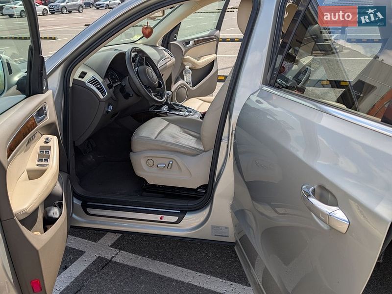 Внедорожник / Кроссовер Audi Q5 2014 в Киеве