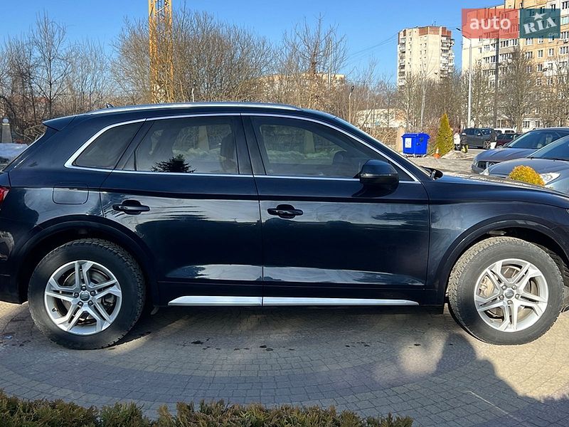 Внедорожник / Кроссовер Audi Q5 2018 в Львове