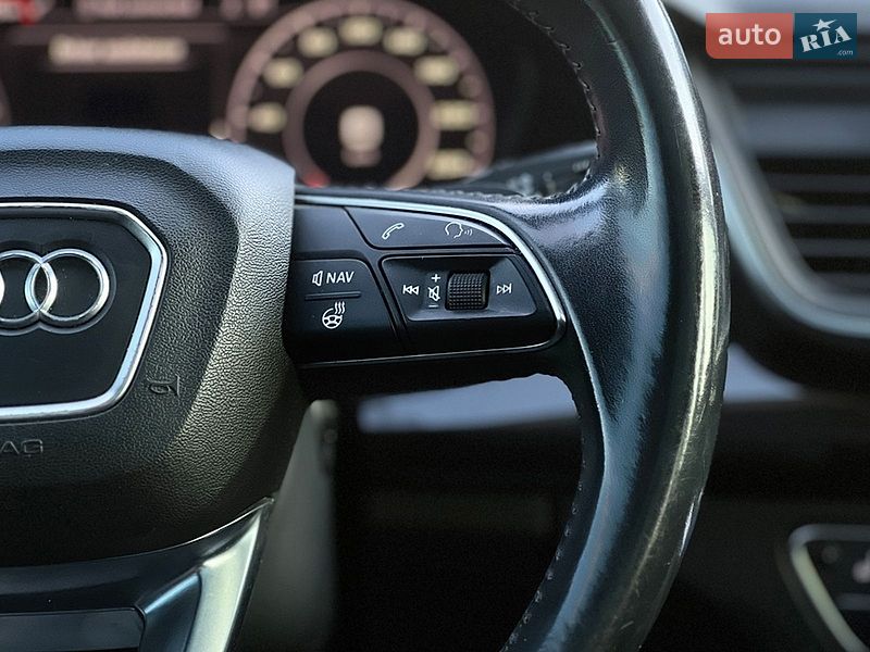 Внедорожник / Кроссовер Audi Q5 2018 в Львове