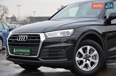 Позашляховик / Кросовер Audi Q5 2017 в Києві
