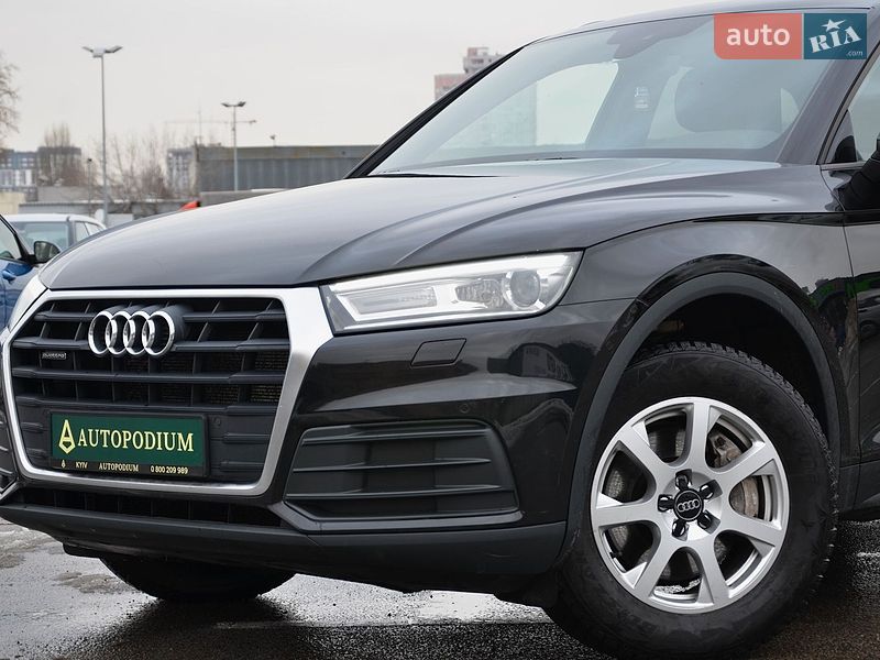 Позашляховик / Кросовер Audi Q5 2017 в Києві