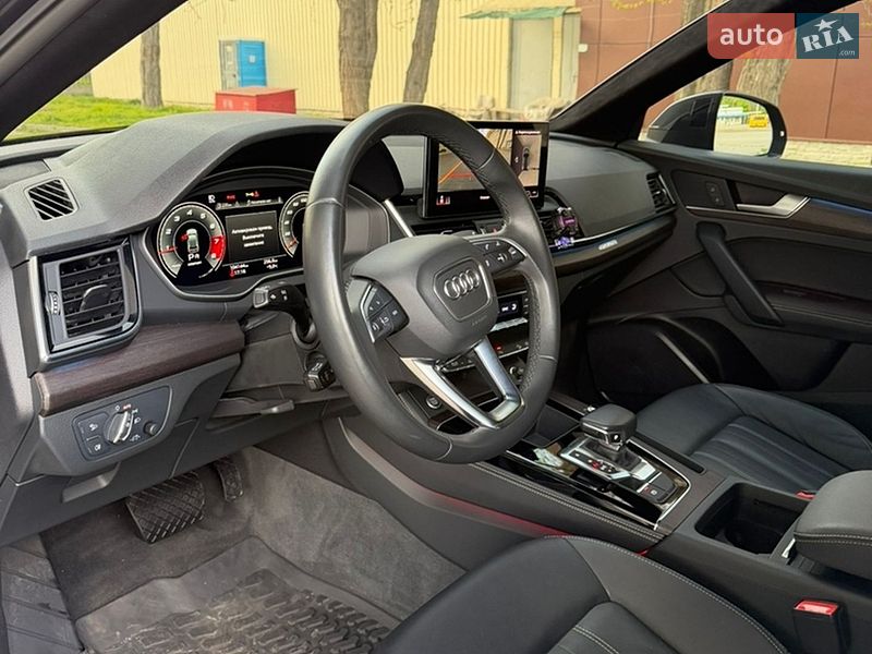 Внедорожник / Кроссовер Audi Q5 2020 в Днепре