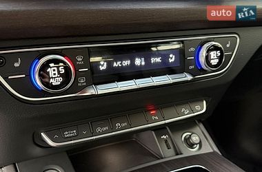 Внедорожник / Кроссовер Audi Q5 2020 в Днепре