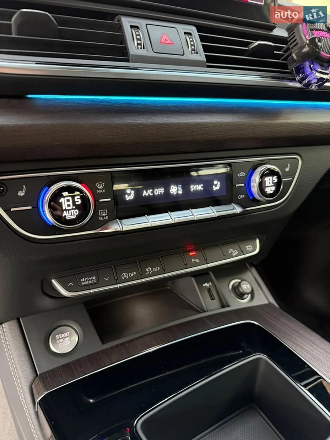 2020 Audi Q5 - мініатюра 17