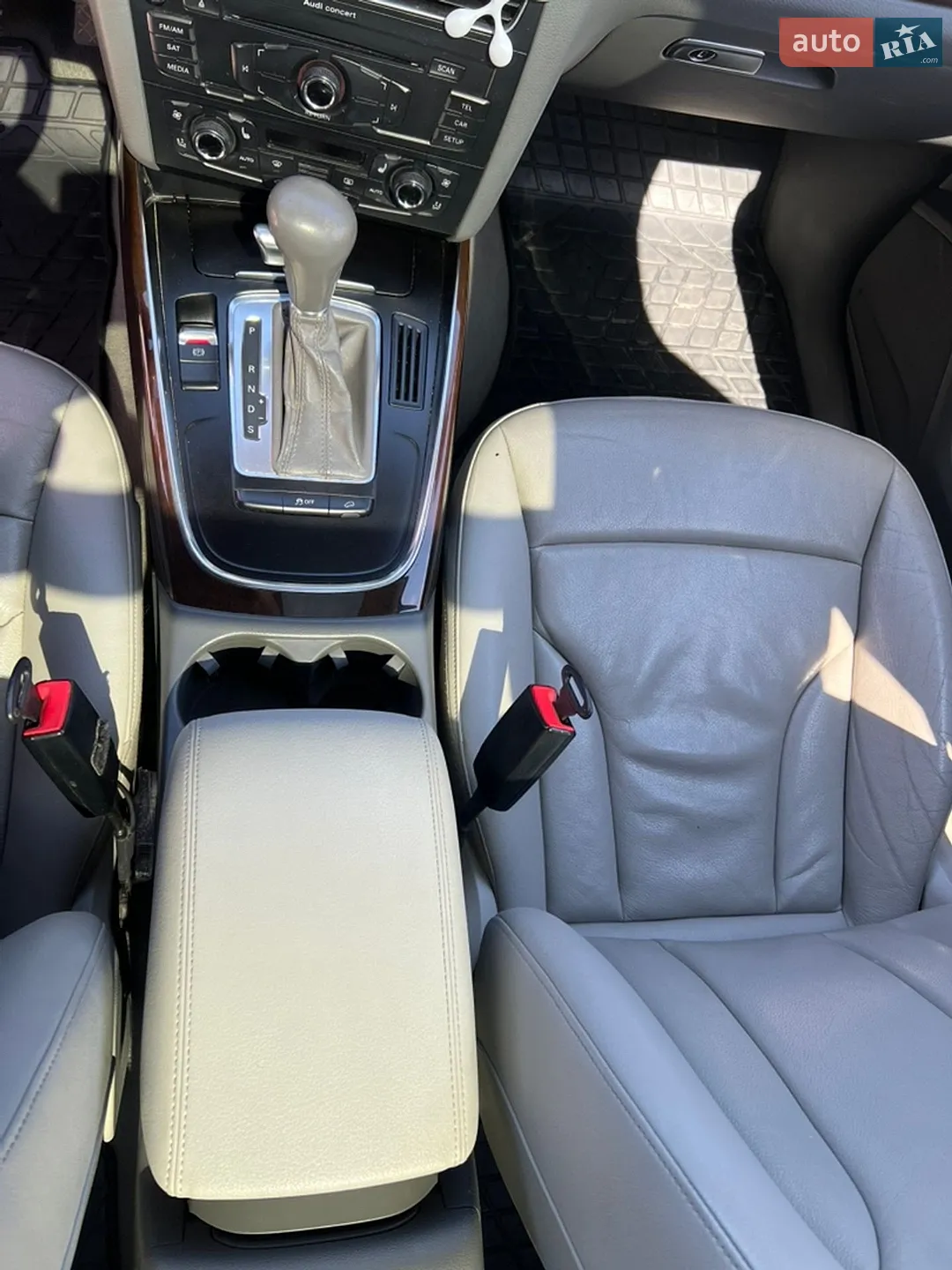 Audi Q5 2012 VIN WA1CFAFP4CA132855 фото оголошення 17 з 24