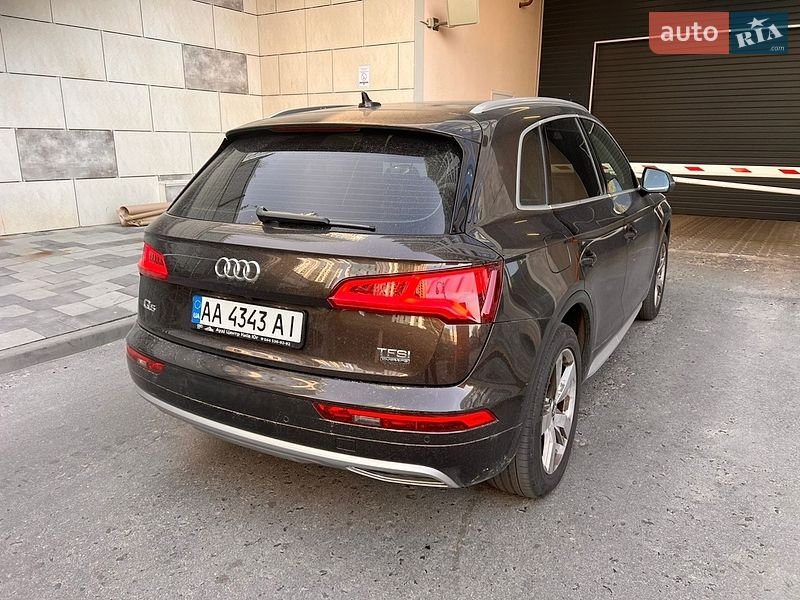 Позашляховик / Кросовер Audi Q5 2017 в Хмельницькому