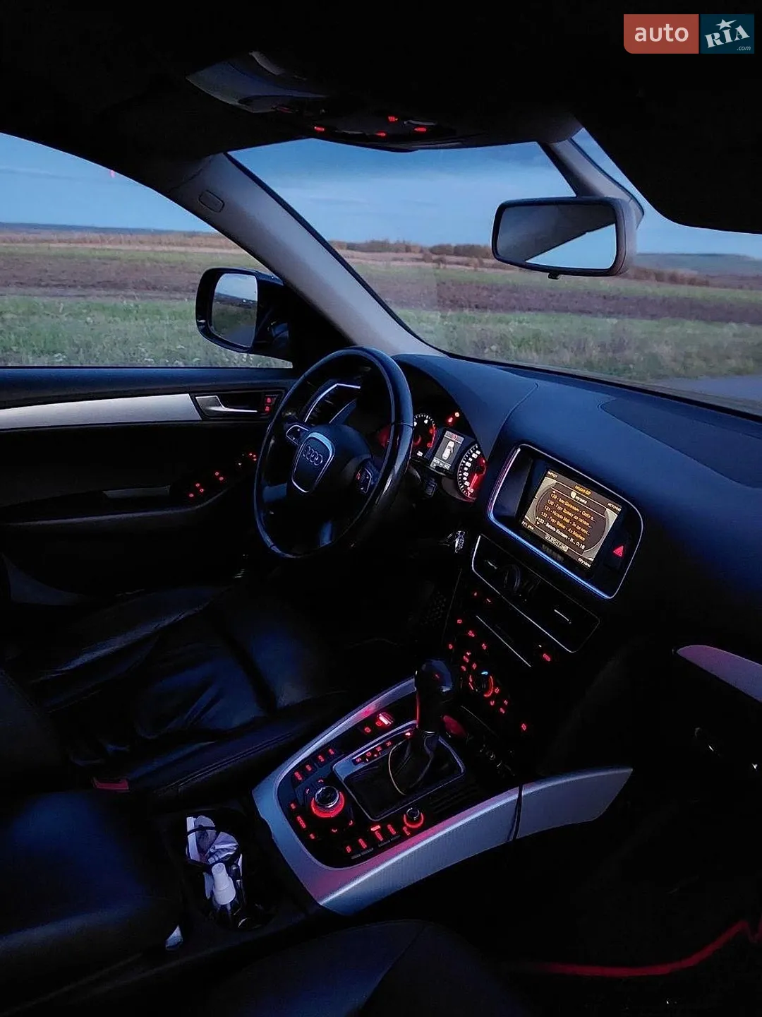 2010 Audi Q5 - мініатюра 11