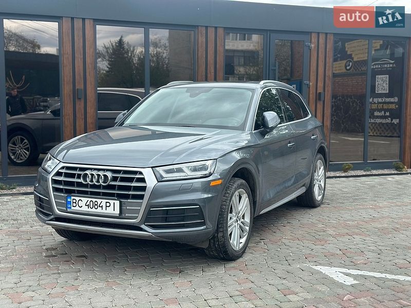Позашляховик / Кросовер Audi Q5 2017 в Львові