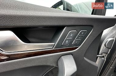 Позашляховик / Кросовер Audi Q5 2017 в Львові