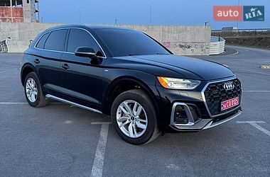 Позашляховик / Кросовер Audi Q5 2022 в Львові