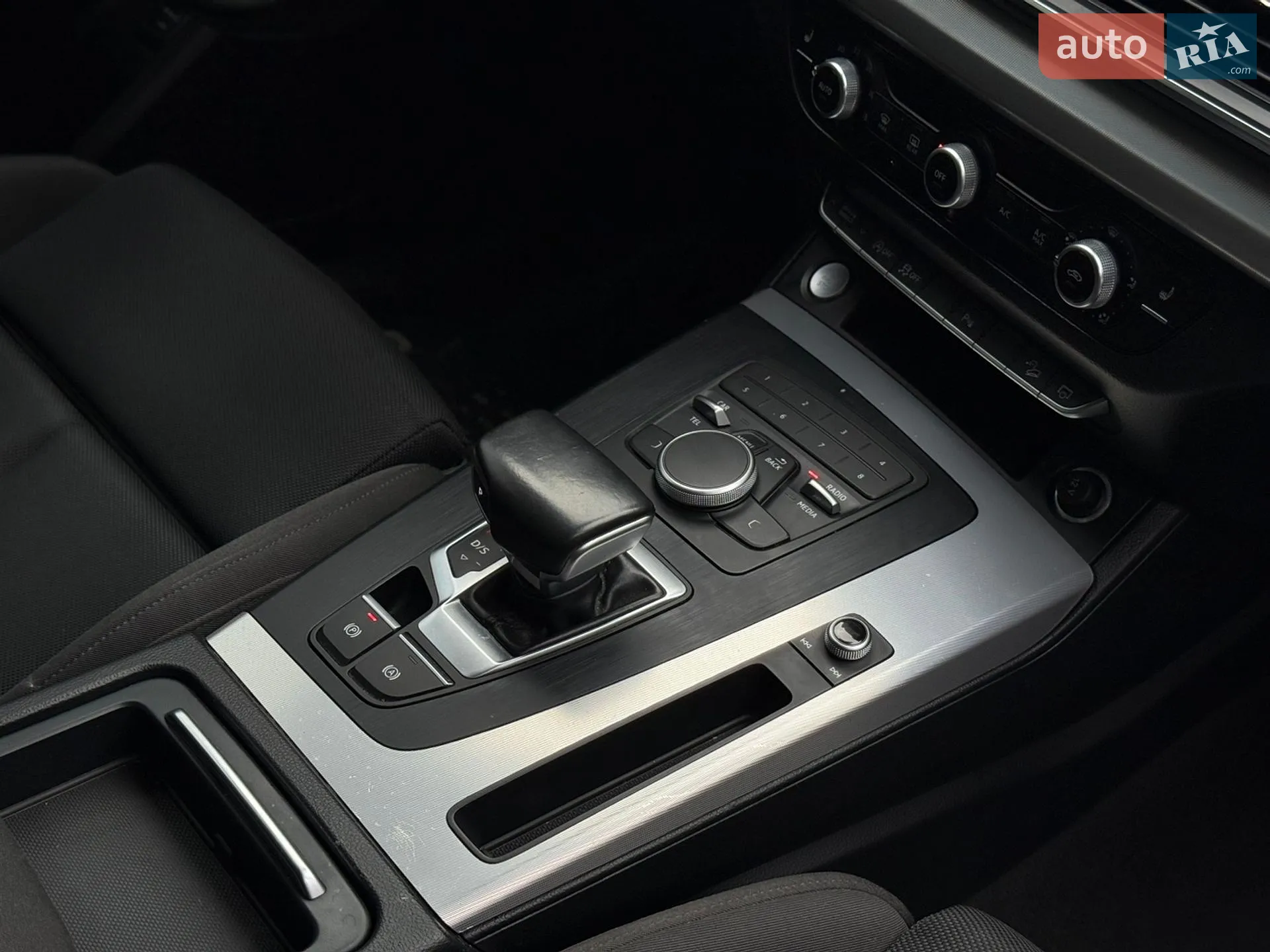 2017 Audi Q5 - мініатюра 12