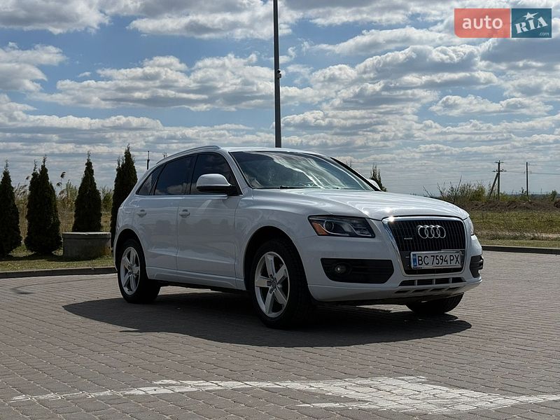 Внедорожник / Кроссовер Audi Q5 2011 в Львове