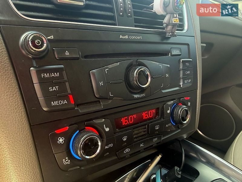 Внедорожник / Кроссовер Audi Q5 2011 в Львове