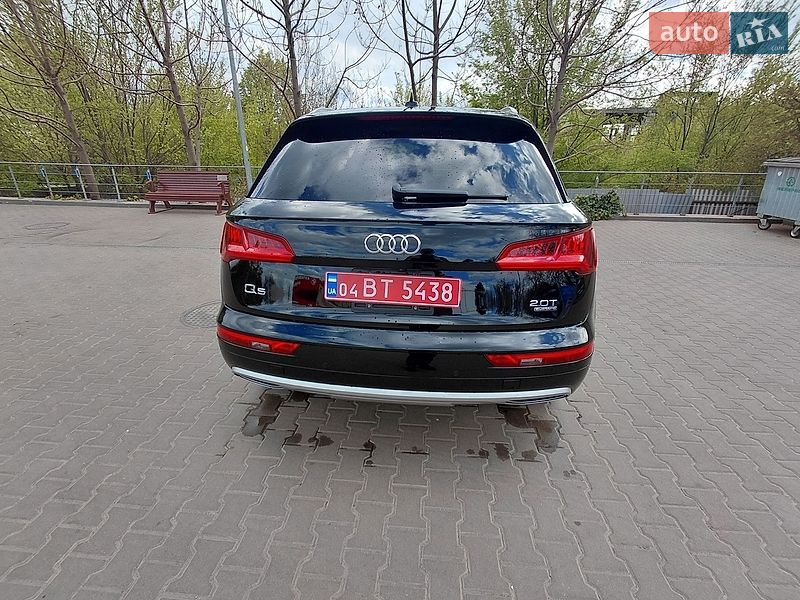 Внедорожник / Кроссовер Audi Q5 2018 в Кривом Роге
