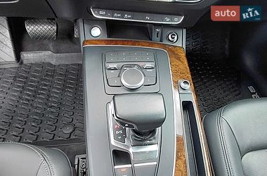 Внедорожник / Кроссовер Audi Q5 2018 в Кривом Роге