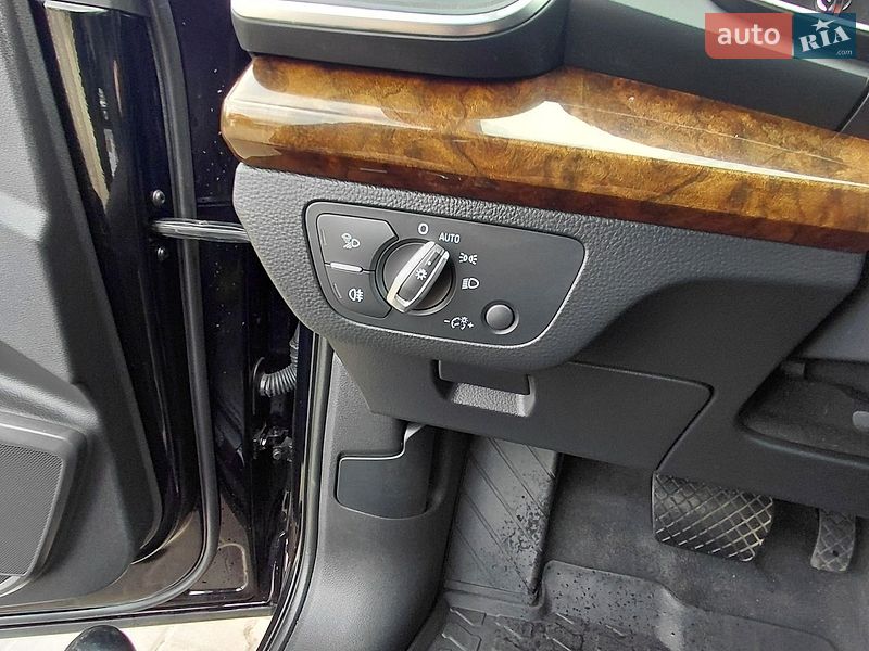 Внедорожник / Кроссовер Audi Q5 2018 в Кривом Роге
