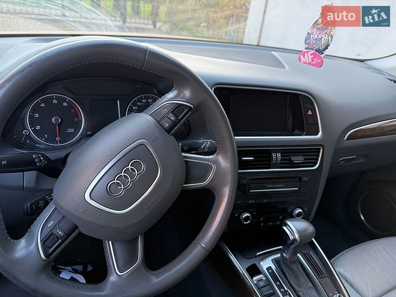 Внедорожник / Кроссовер Audi Q5 2015 в Львове