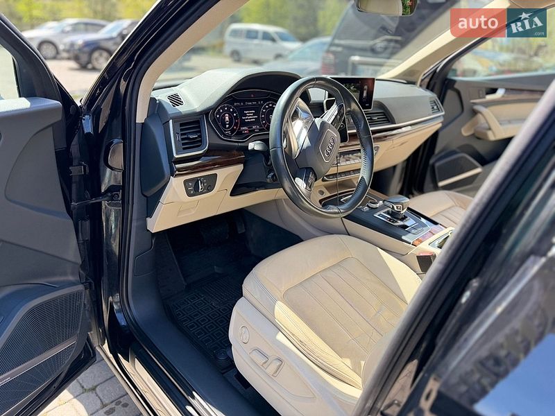 Позашляховик / Кросовер Audi Q5 2017 в Івано-Франківську