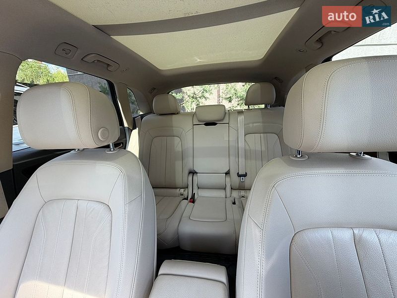 Позашляховик / Кросовер Audi Q5 2017 в Івано-Франківську