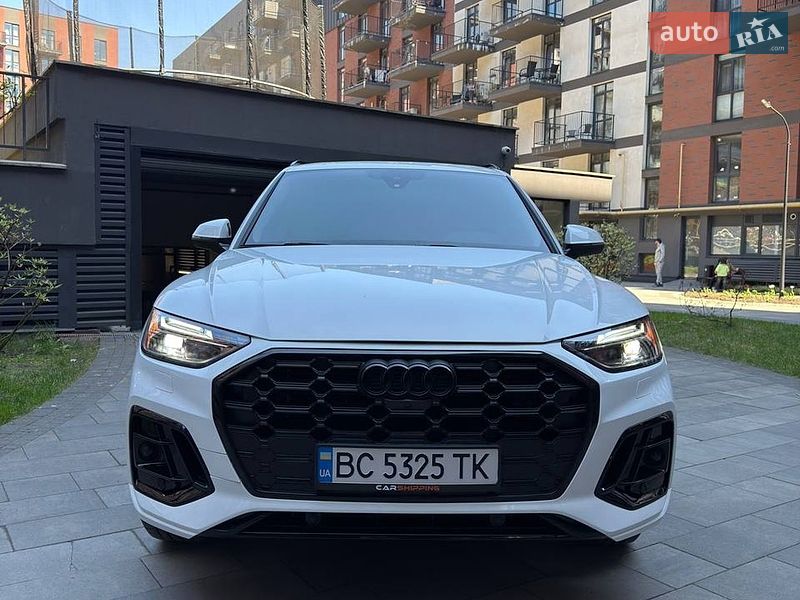 Внедорожник / Кроссовер Audi Q5 2021 в Львове