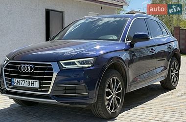 Внедорожник / Кроссовер Audi Q5 2018 в Житомире