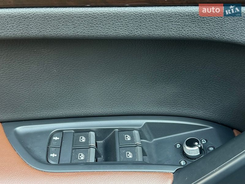 Внедорожник / Кроссовер Audi Q5 2019 в Киеве