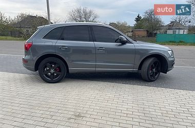 Позашляховик / Кросовер Audi Q5 2011 в Новоархангельську