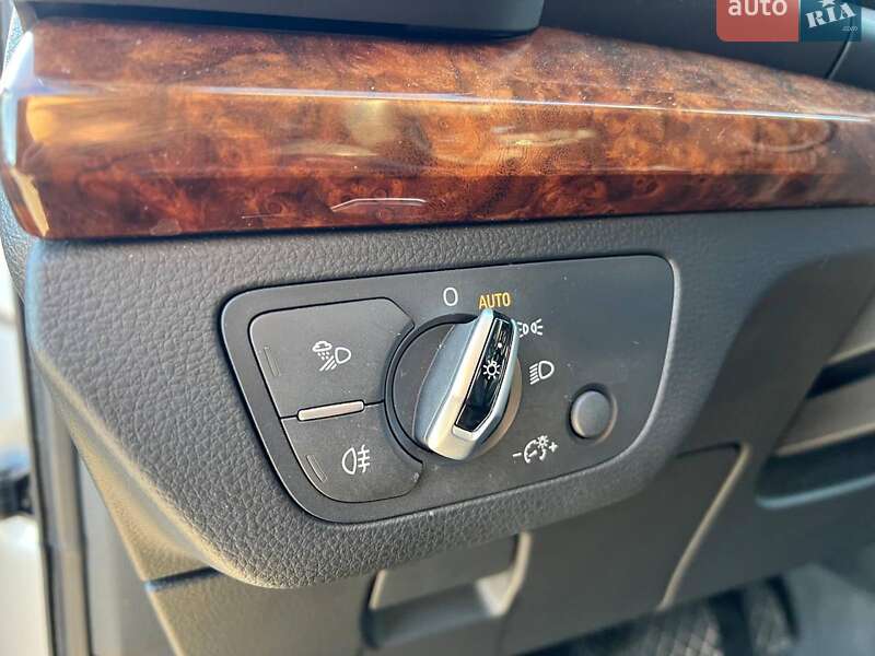 Внедорожник / Кроссовер Audi Q5 2017 в Львове