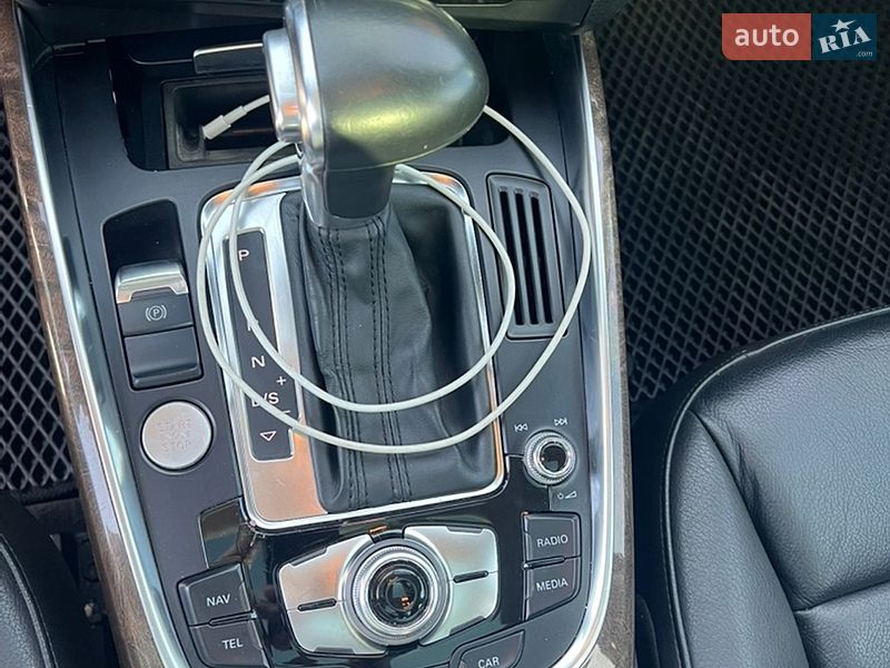 Внедорожник / Кроссовер Audi Q5 2015 в Одессе