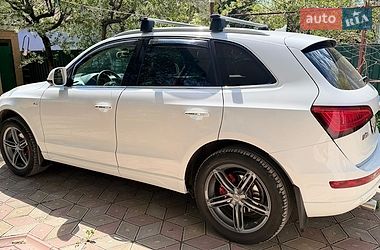 Внедорожник / Кроссовер Audi Q5 2011 в Каменец-Подольском