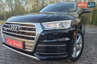 Внедорожник / Кроссовер Audi Q5 2019 в Львове