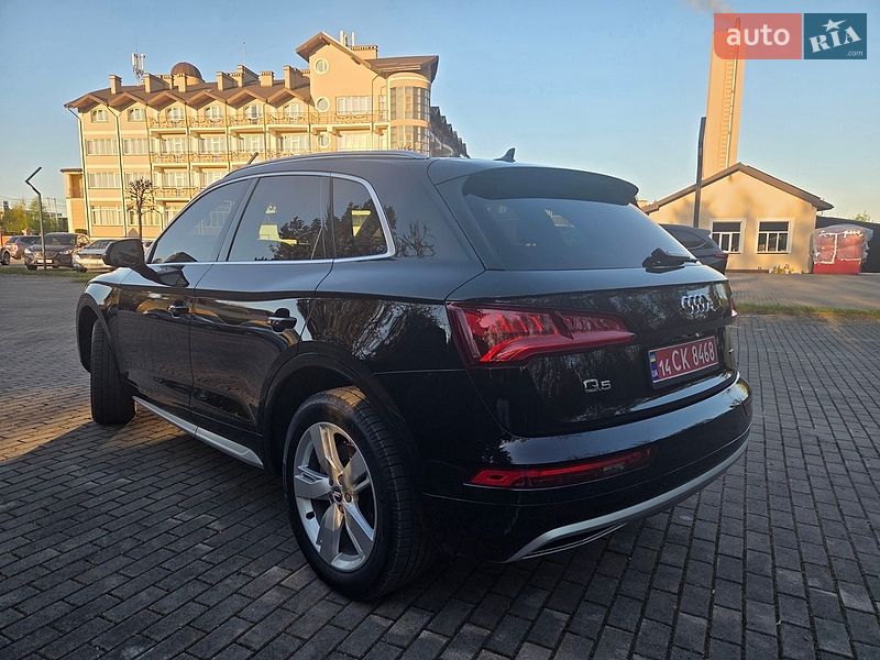 Внедорожник / Кроссовер Audi Q5 2019 в Львове