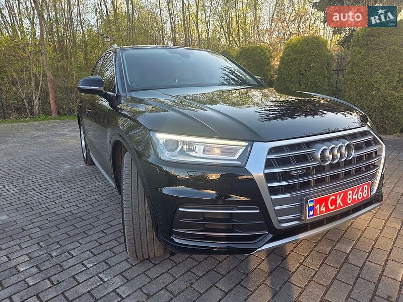 Внедорожник / Кроссовер Audi Q5 2019 в Львове