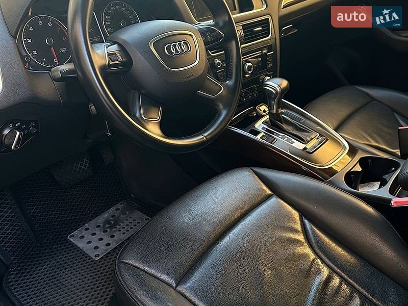 Внедорожник / Кроссовер Audi Q5 2013 в Одессе