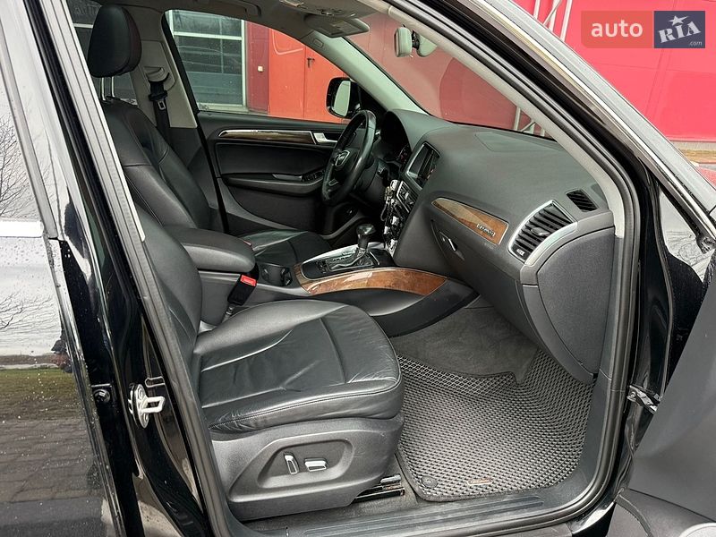 Внедорожник / Кроссовер Audi Q5 2016 в Киеве