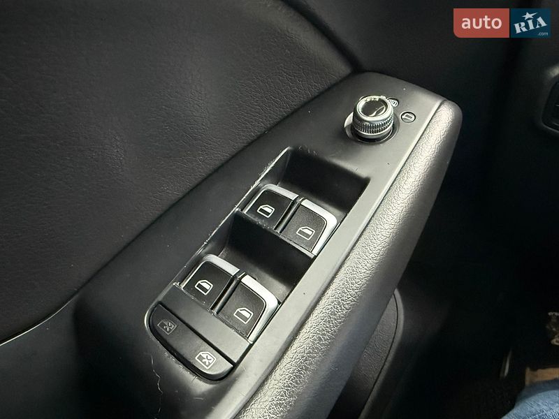 Внедорожник / Кроссовер Audi Q5 2016 в Киеве