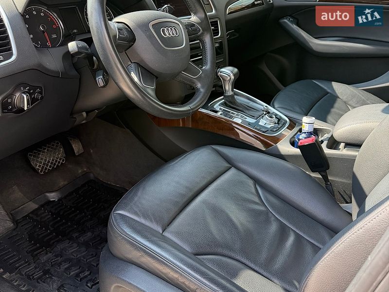 Внедорожник / Кроссовер Audi Q5 2015 в Киеве