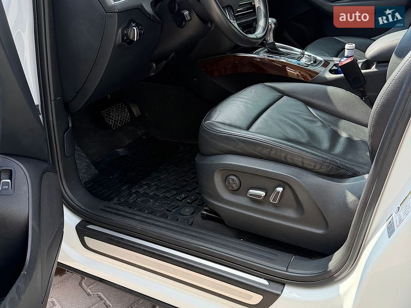Внедорожник / Кроссовер Audi Q5 2015 в Киеве