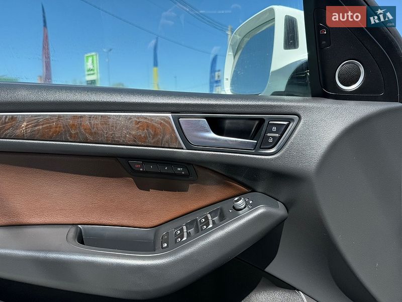 Внедорожник / Кроссовер Audi Q5 2015 в Стрые